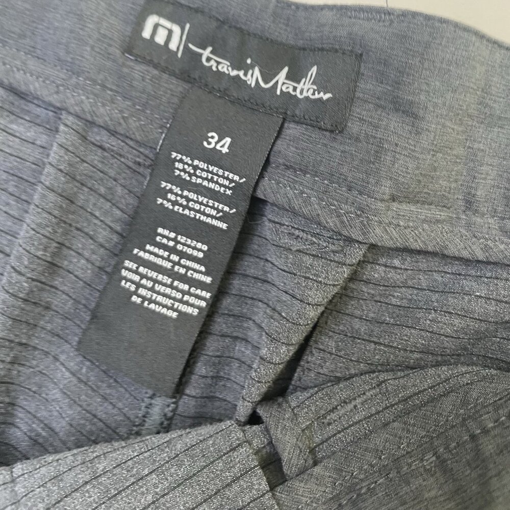 Travis Mathew Shorts Mens 34” L Dark Gray Striped Golf 9.5” Inseam Stretch - Picture 2 of 7